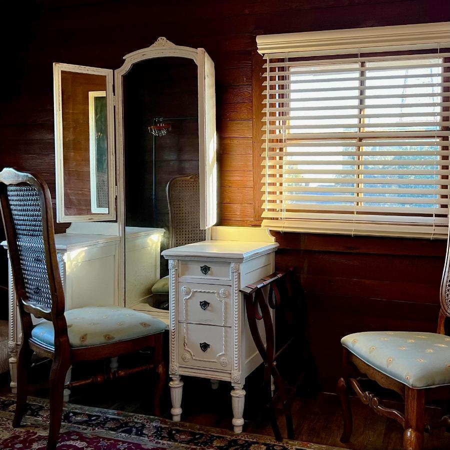 Celestine Bed And Breakfast 펜사콜라 외부 사진